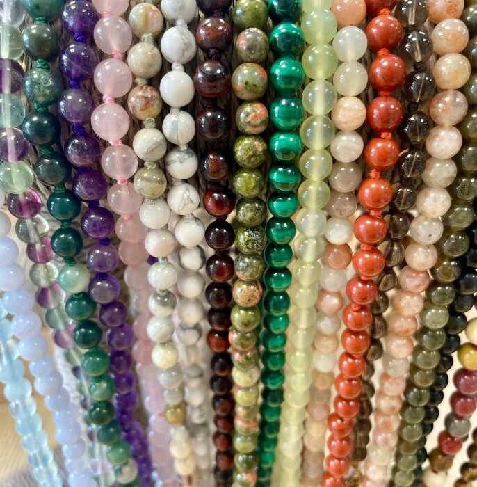 Les colliers perles 6mm